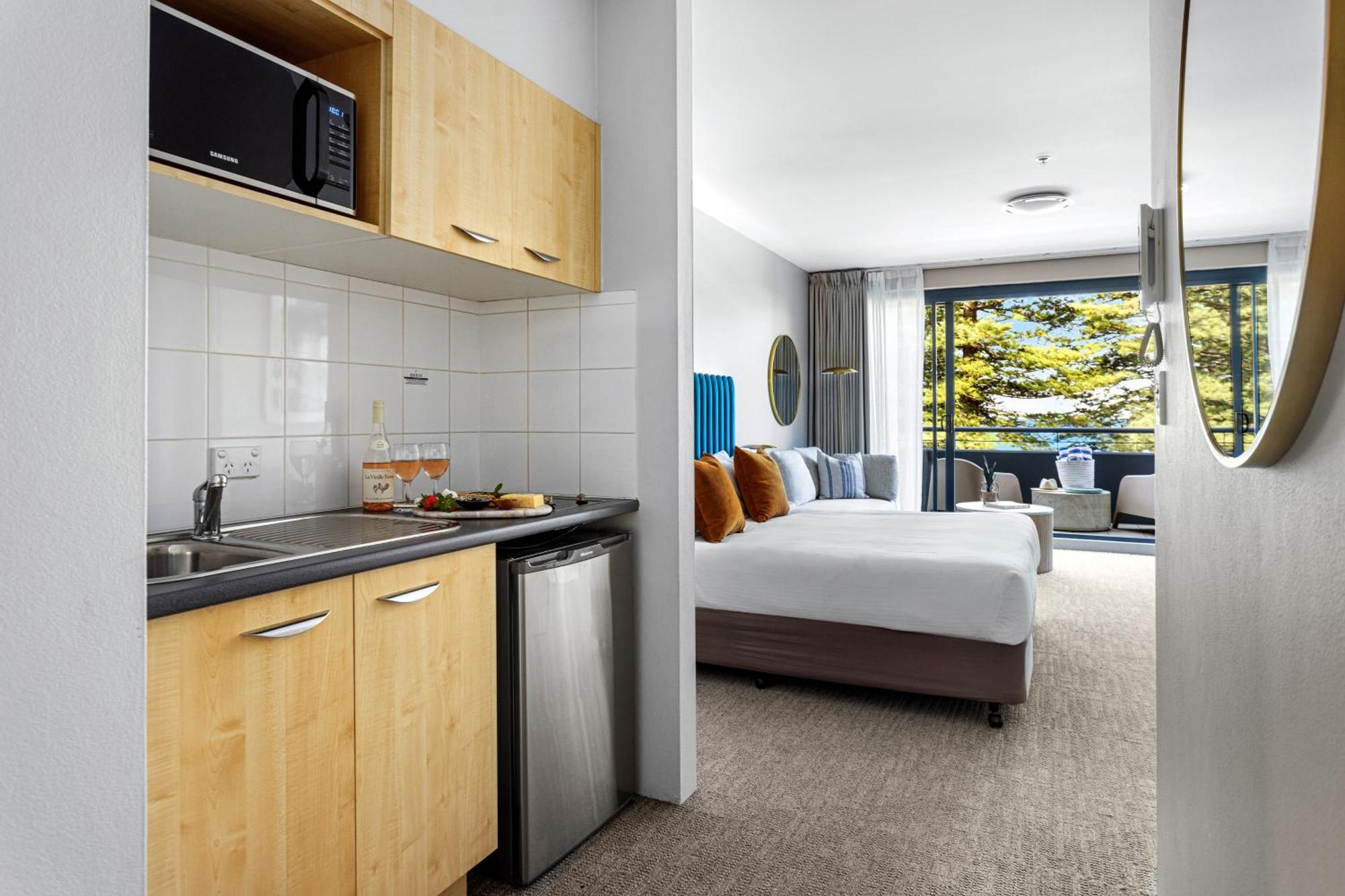 Quest Aparthotel 4*